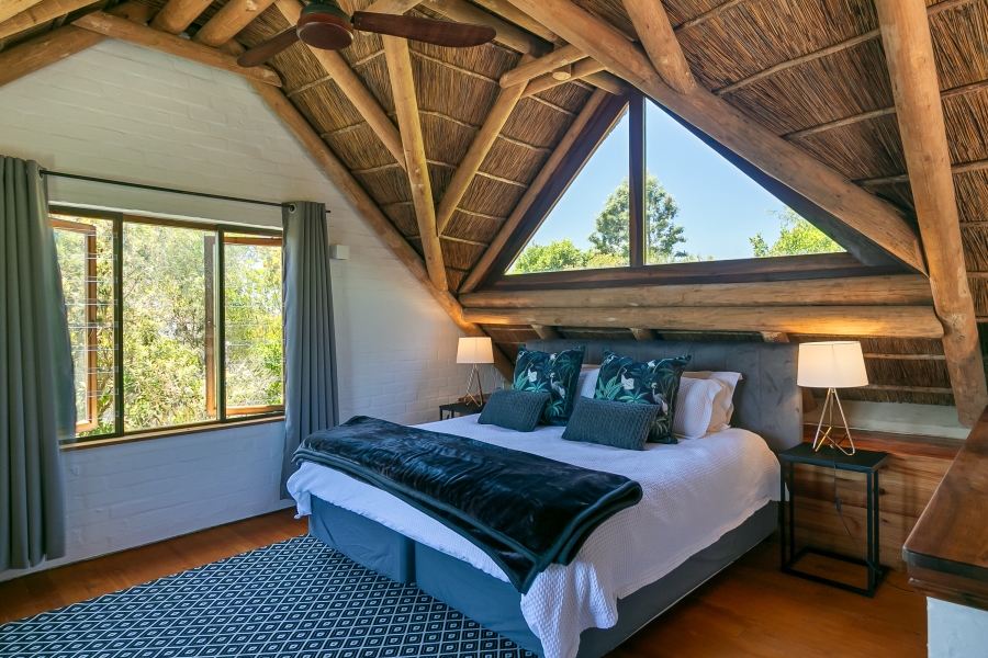 5 Bedroom Property for Sale in Pezula Golf Estate Western Cape